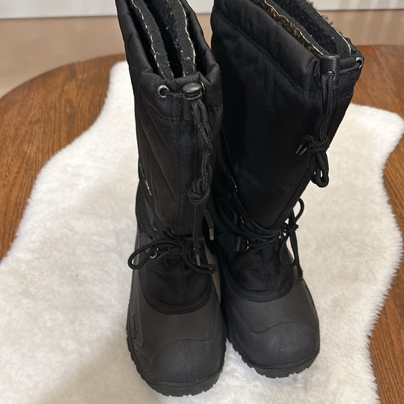 Kamik winter boots - Picture 6 of 8